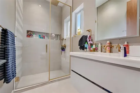 7630 SW 61st Avenue South Miami FL 33143