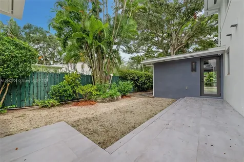 7630 SW 61st Avenue South Miami FL 33143