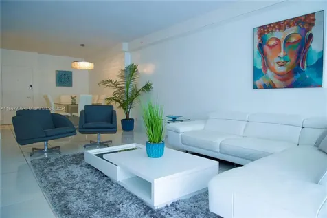 5601 Collins Avenue Miami Beach FL 33140