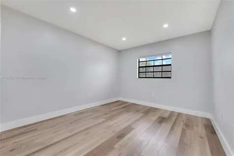 10415 SW 130th Avenue Miami FL 33186