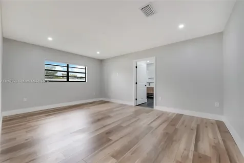 10415 SW 130th Avenue Miami FL 33186
