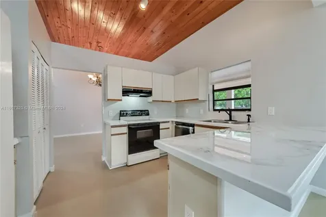 10415 SW 130th Avenue Miami FL 33186