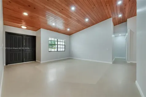 10415 SW 130th Avenue Miami FL 33186