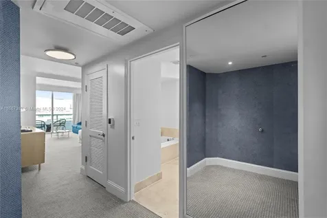 4401 Collins Avenue Miami Beach FL 33140