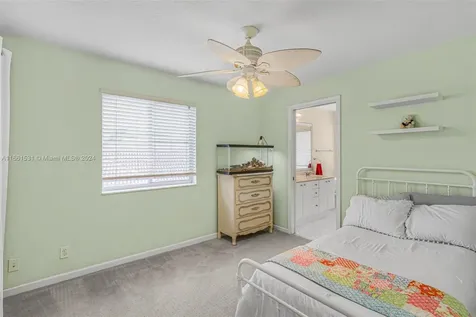 528 Live Oak Lane Weston FL 33327