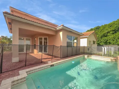 3703 NE 23rd Court Homestead FL 33033