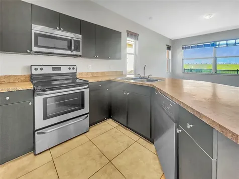 3703 NE 23rd Court Homestead FL 33033