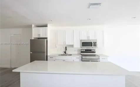2330 Farragut Street Hollywood FL 33020