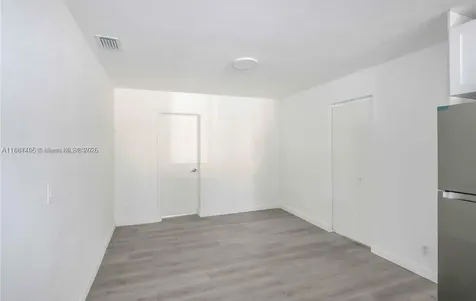 2330 Farragut Street Hollywood FL 33020
