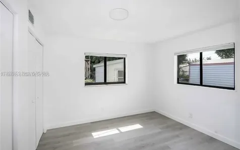 2330 Farragut Street Hollywood FL 33020