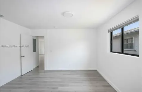2330 Farragut Street Hollywood FL 33020