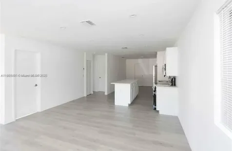 2330 Farragut Street Hollywood FL 33020