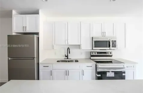 2330 Farragut Street Hollywood FL 33020