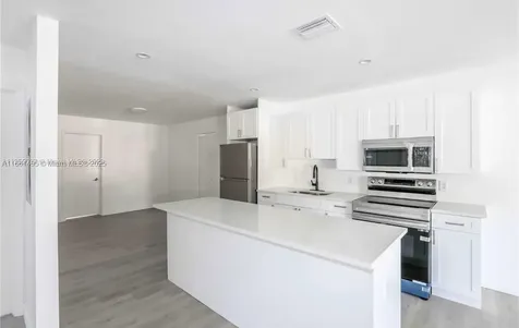 2330 Farragut Street Hollywood FL 33020