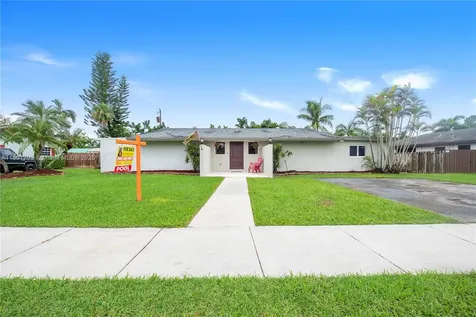 435 NW 18th Street Homestead FL 33030