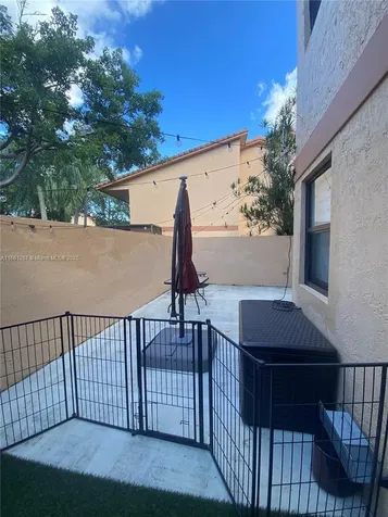 943 SW 113th Terrace Pembroke Pines FL 33025
