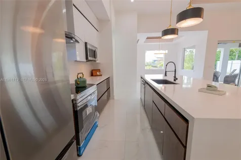 13 SW 21st Street Cape Coral FL 33991
