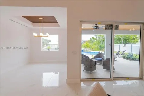13 SW 21st Street Cape Coral FL 33991