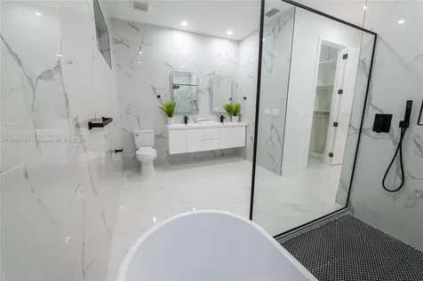334 SW 21st Terrace Cape Coral FL 33991