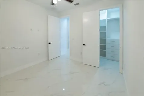 334 SW 21st Terrace Cape Coral FL 33991