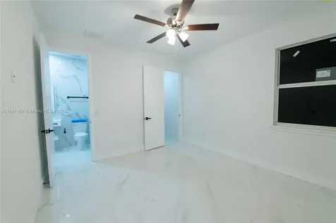 334 SW 21st Terrace Cape Coral FL 33991