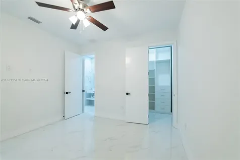 334 SW 21st Terrace Cape Coral FL 33991