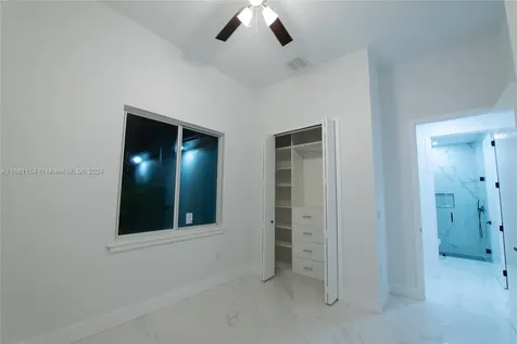 334 SW 21st Terrace Cape Coral FL 33991