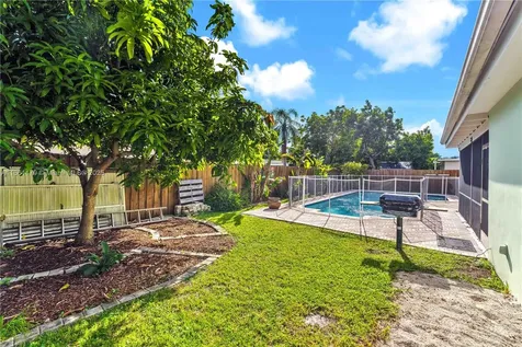 12321 SW 106th Street Miami FL 33186