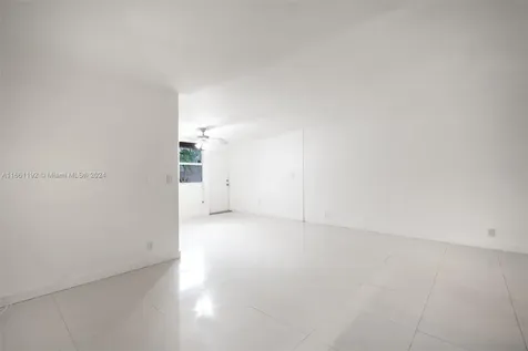 20350 W Country Club Drive Aventura FL 33180