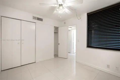 20350 W Country Club Drive Aventura FL 33180