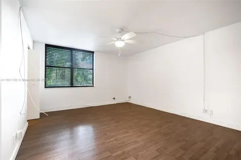 20350 W Country Club Drive Aventura FL 33180