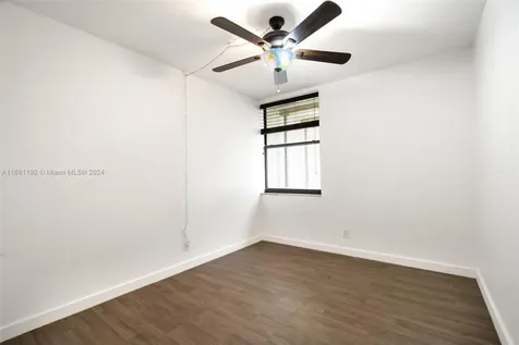 20350 W Country Club Drive Aventura FL 33180