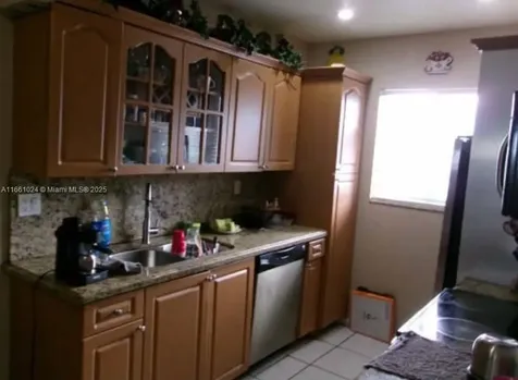 900 SW 84th Avenue Miami FL 33144