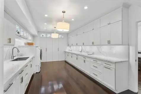14150 SW 68th Avenue Palmetto Bay FL 33158