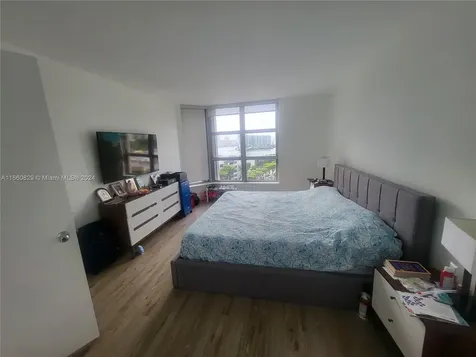 3400 NE 192nd Street Aventura FL 33180