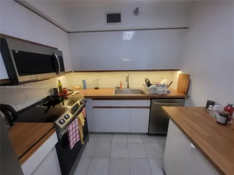 3400 NE 192nd Street Aventura FL 33180