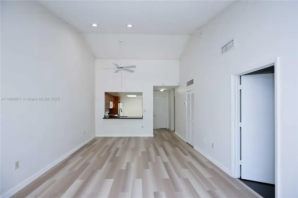 446 SW 113th Way Pembroke Pines FL 33025