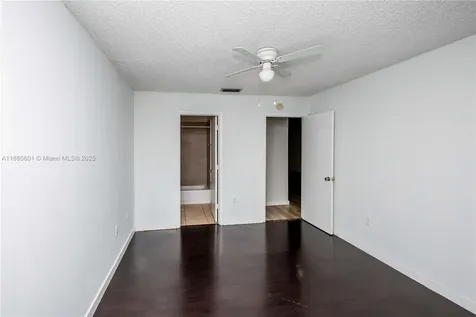 446 SW 113th Way Pembroke Pines FL 33025