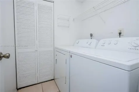 446 SW 113th Way Pembroke Pines FL 33025