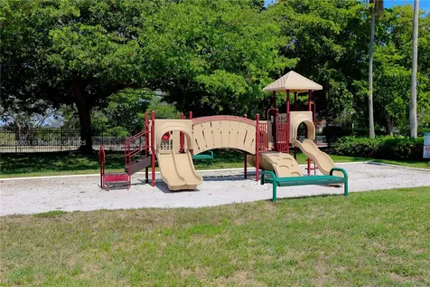 446 SW 113th Way Pembroke Pines FL 33025