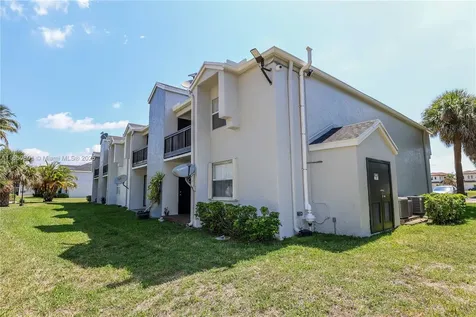446 SW 113th Way Pembroke Pines FL 33025