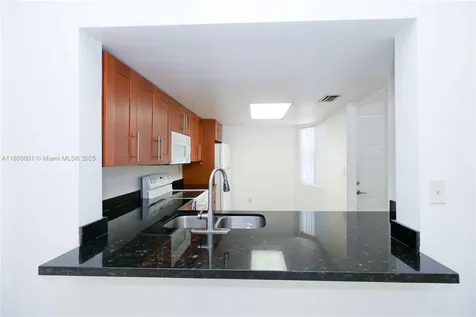 446 SW 113th Way Pembroke Pines FL 33025