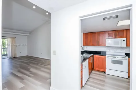 446 SW 113th Way Pembroke Pines FL 33025