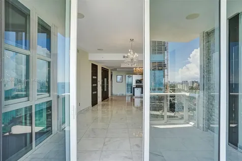 18201 Collins Avenue Sunny Isles Beach FL 33160