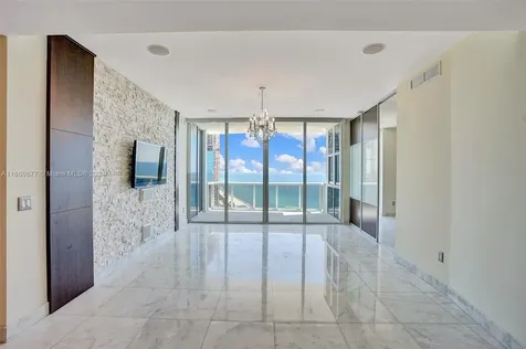 18201 Collins Avenue Sunny Isles Beach FL 33160