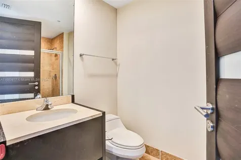 18201 Collins Avenue Sunny Isles Beach FL 33160