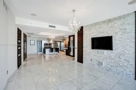 18201 Collins Avenue Sunny Isles Beach FL 33160