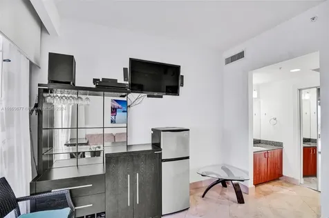 18201 Collins Avenue Sunny Isles Beach FL 33160