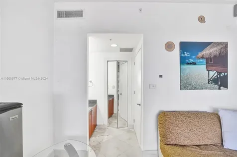 18201 Collins Avenue Sunny Isles Beach FL 33160
