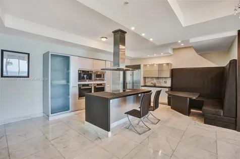 18201 Collins Avenue Sunny Isles Beach FL 33160